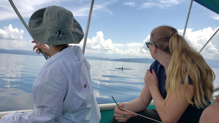 volunteers on a boat in costa rica